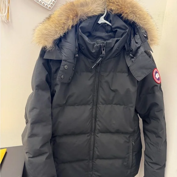 Canada Goose  Black Puffer Jacket with Fur Trim - Picture 3 of 11